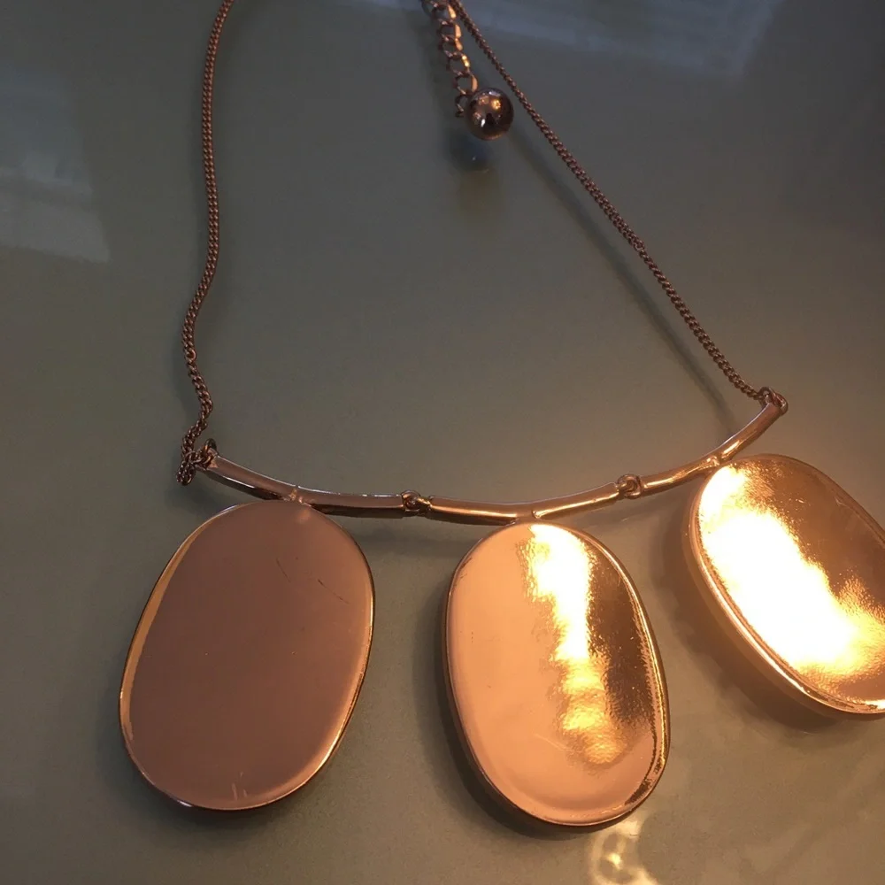Do wonders Kate Spade New York, opal pave shining crystals, rose gold necklace. - Picture 7 of 11
